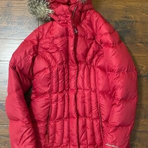 Eddie Bauer women’s down Red Puffer parka Jacket Faux Fur Hood small